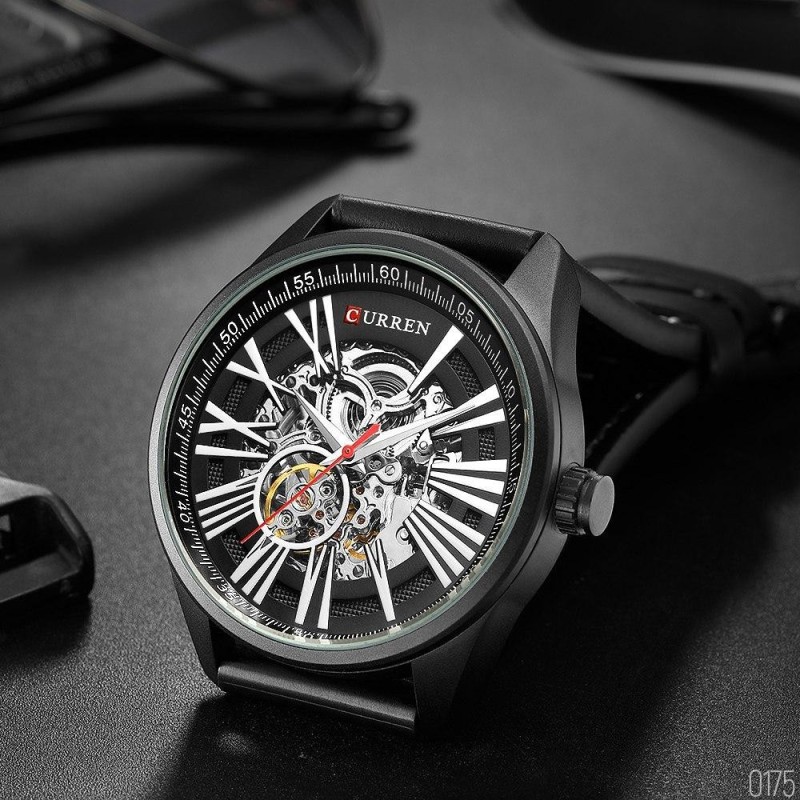 Мужские наручные часы Curren 8299 All Black с кварцевым механизмом и кожаным ремешком