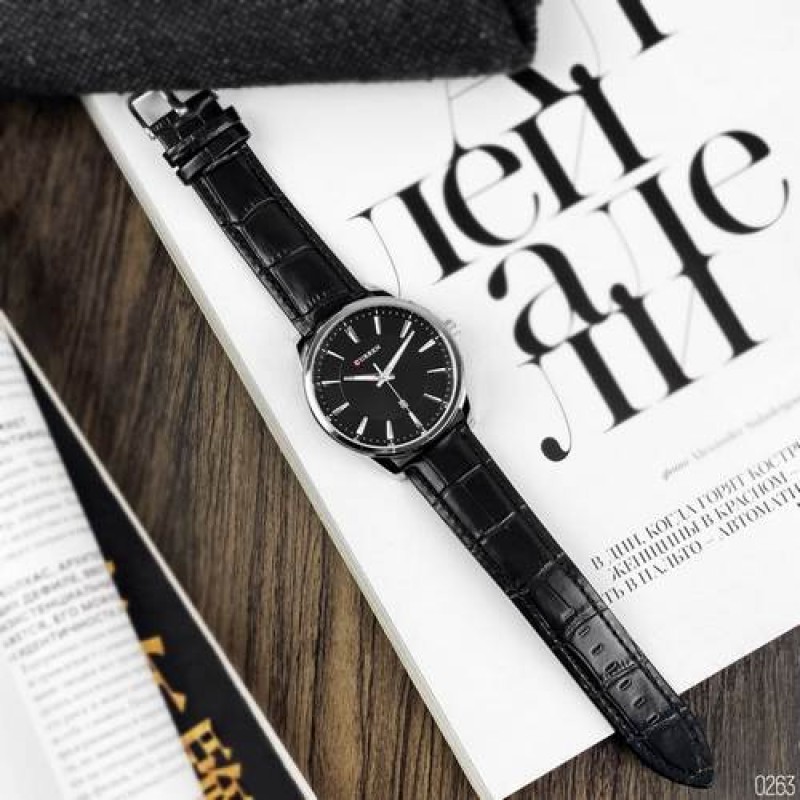 Мужские наручные часы Curren 8365 Silver-Black с серебристым корпусом и кожаным ремешком