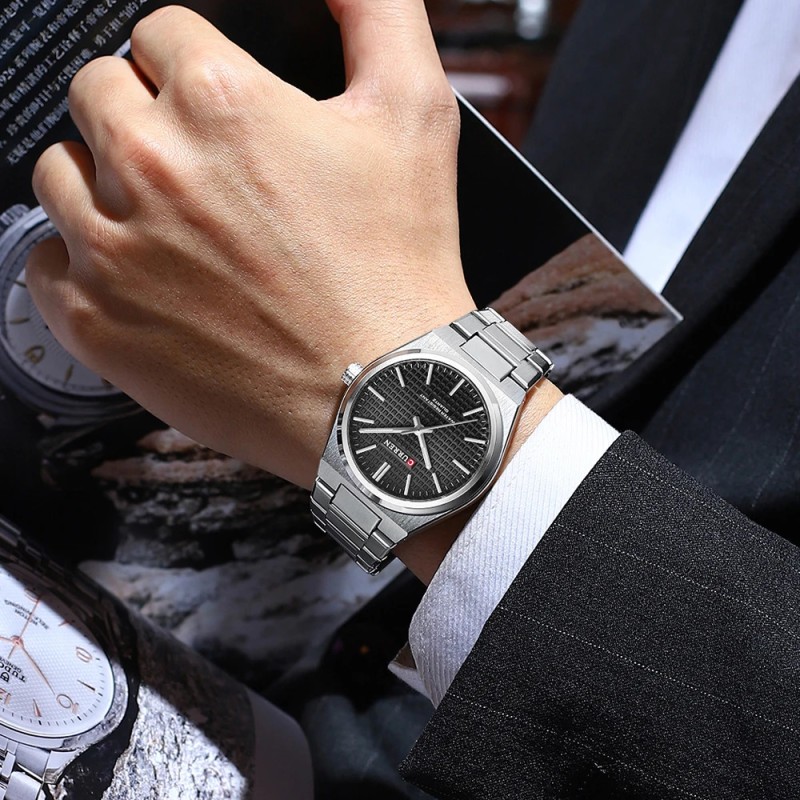 Мужские наручные часы Curren 8439 Silver-Black со стальным браслетом и минеральным стеклом