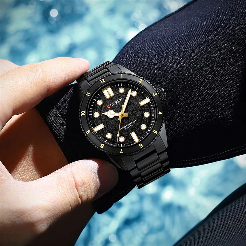 Мужские часы Curren 8450 All Black с металлическим браслетом и люминесцентной подсветкой