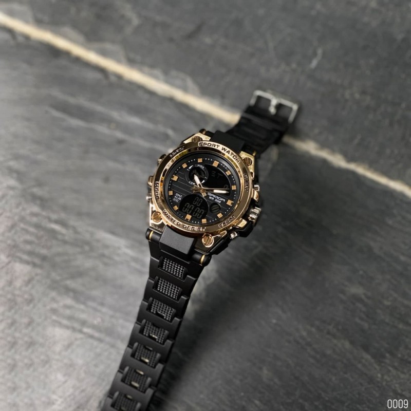 Мужские спортивные часы Sanda 739 Black-Gold с комбинированным циферблатом и подсветкой