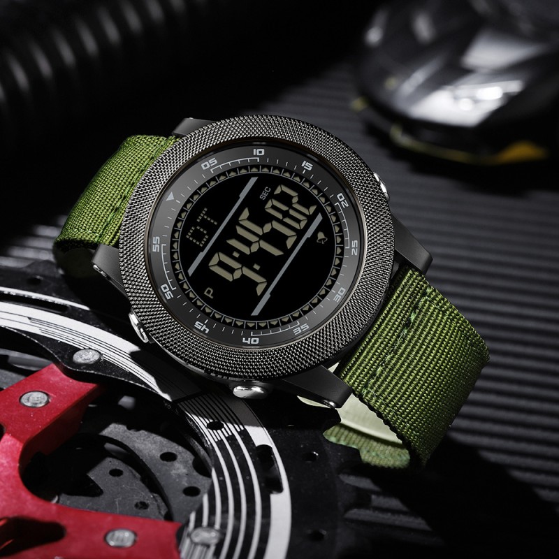 Мужские тактические часы Sanda 6391 Nylon Green с электронным циферблатом и водонепроницаемостью 5 ATM