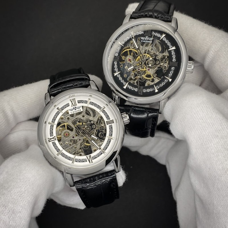 Мужские механические часы Forsining 8173 All Black-Gold Leather с автоподзаводом и кожаным ремешком