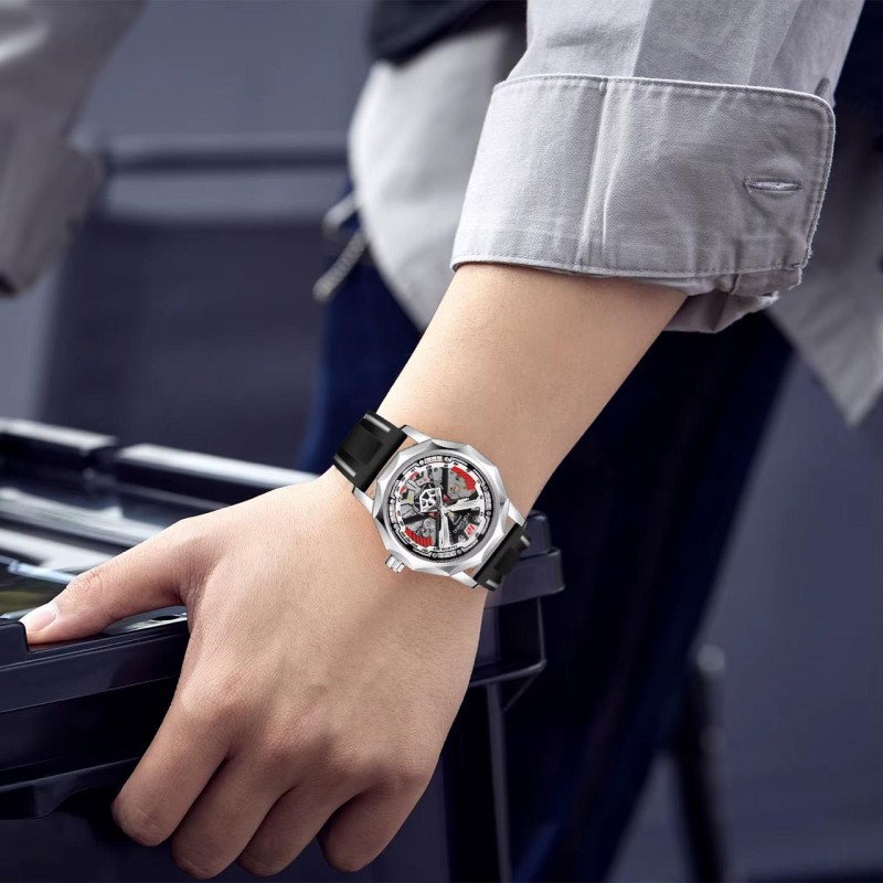 Мужские механические часы Forsining 8284 Silver-Black с прозрачным корпусом и каучуковым ремешком