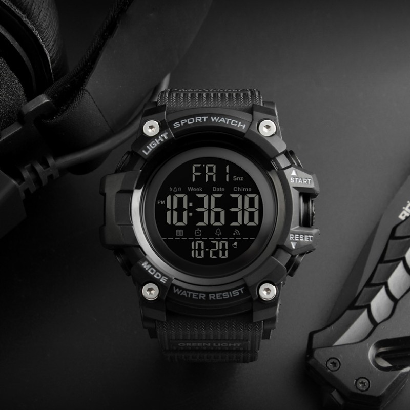 Мужские спортивные часы Skmei 1384 Black с электронным циферблатом и водозащитой 5 ATM