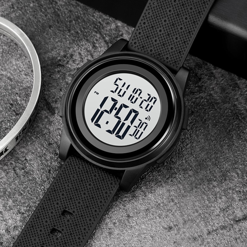 Мужские тактические часы Skmei 1895 Black с электронным циферблатом и водонепроницаемостью 5 ATM