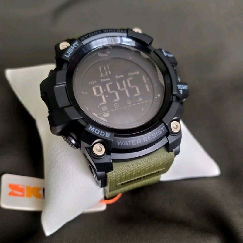Мужские спортивные часы Skmei 1384 Black-Military с водонепроницаемостью 5 ATM и будильником