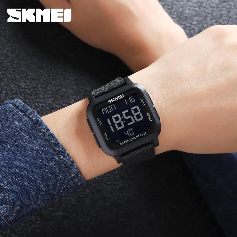 Мужские часы Skmei 1894BKBK All Black тактические электронные с подсветкой и защитой 5 ATM