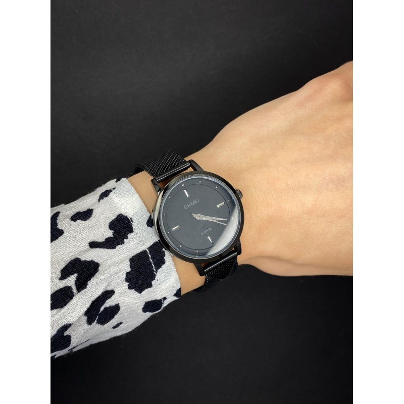 Жіночий класичний годинник Skmei 1528BK Black з металевим браслетом та мінеральним склом