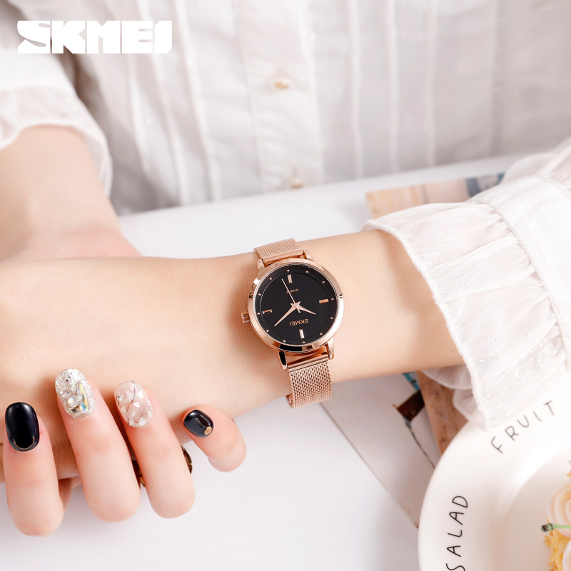 Жіночий годинник Skmei 1528RG Rose Gold з металевим браслетом та мінеральним склом