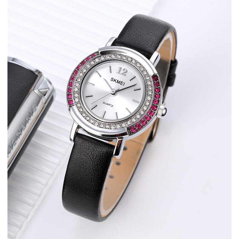 Жіночий класичний годинник Skmei 1855SIBK Silver-Black зі шкіряним ремінцем