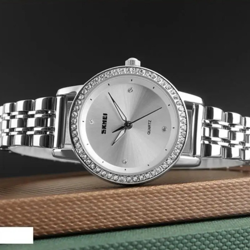 Женские часы Skmei 1311SI Silver с металлическим браслетом и минеральным стеклом