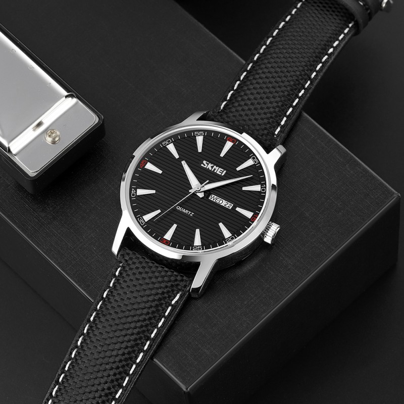 Чоловічий наручний годинник Skmei 9303SIBK Silver-Black з календарем та нейлоновим ремінцем