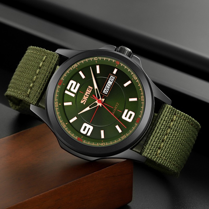 Чоловічий наручний годинник Skmei 9315AG Army Green з текстильним ремінцем та мінеральним склом