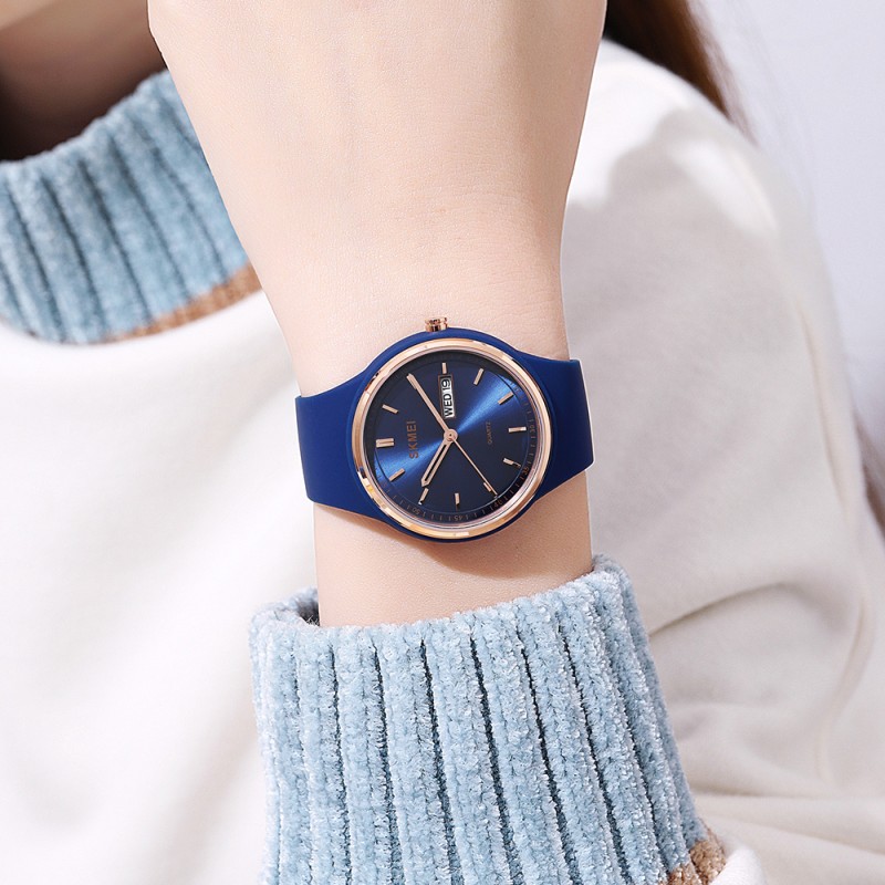 Жіночий годинник Skmei 2057DKBU Dark Blue з мінеральним склом та захистом 5 ATM
