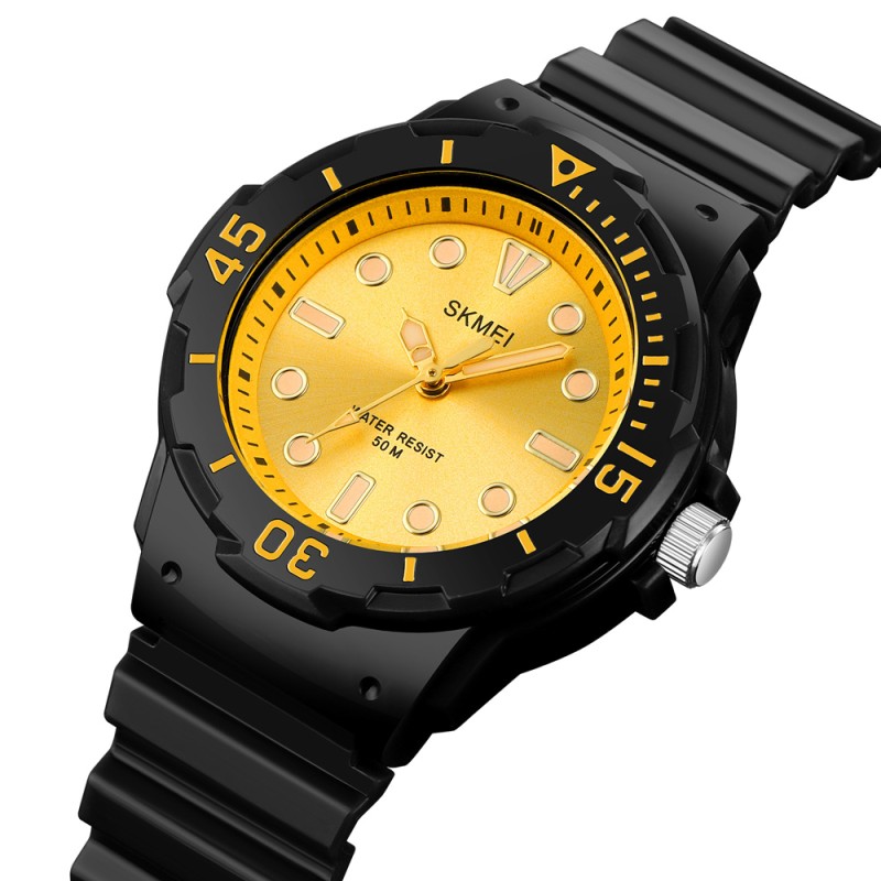 Годинник Skmei 2012BKGD Black-Gold унісекс у класичному стилі з мінеральним склом
