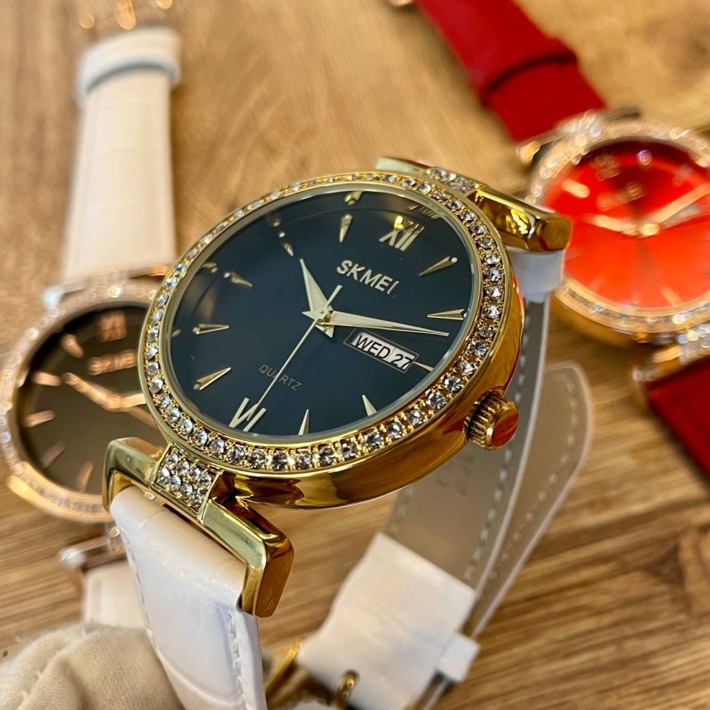 Жіночий годинник Skmei 2090GDBKWT Gold Black-White з календарем та шкіряним ремінцем