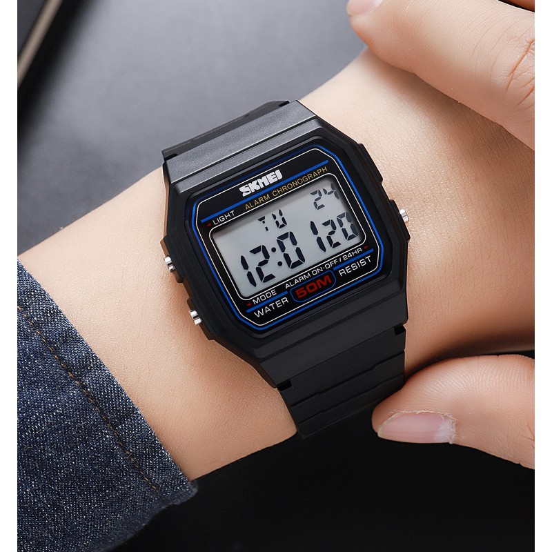 Мужские спортивные часы Skmei 2042BKWT Black-White с электронным циферблатом и подсветкой