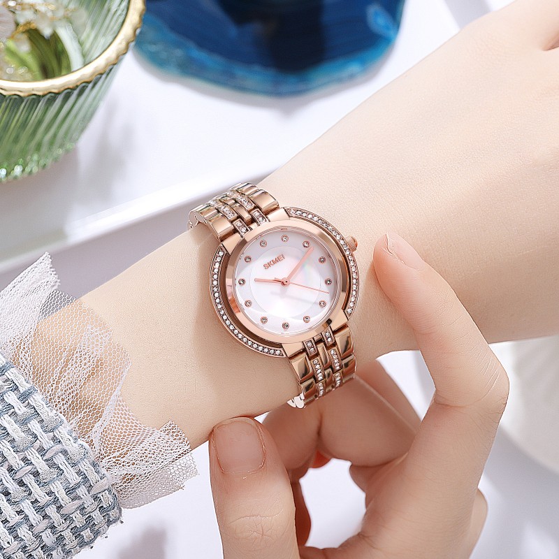 Женские наручные часы Skmei 1979RG Rose Gold с минеральным стеклом и металлическим браслетом