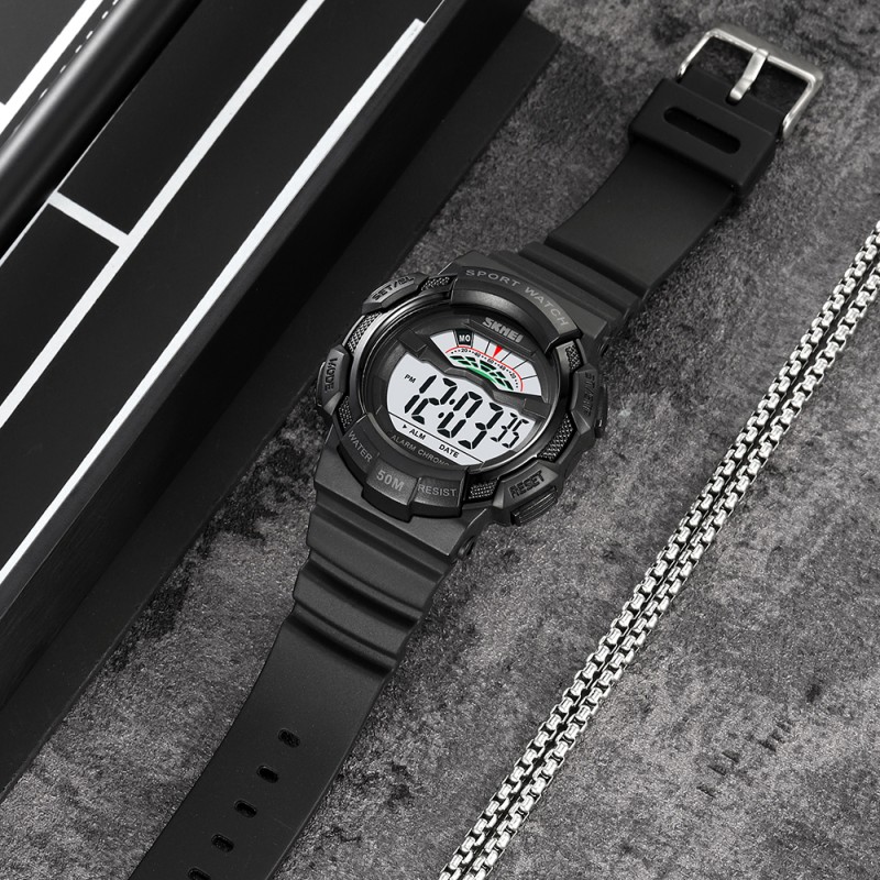 Чоловічий спортивний годинник Skmei 2153BKWT Black-White з електронним циферблатом та підсвічуванням