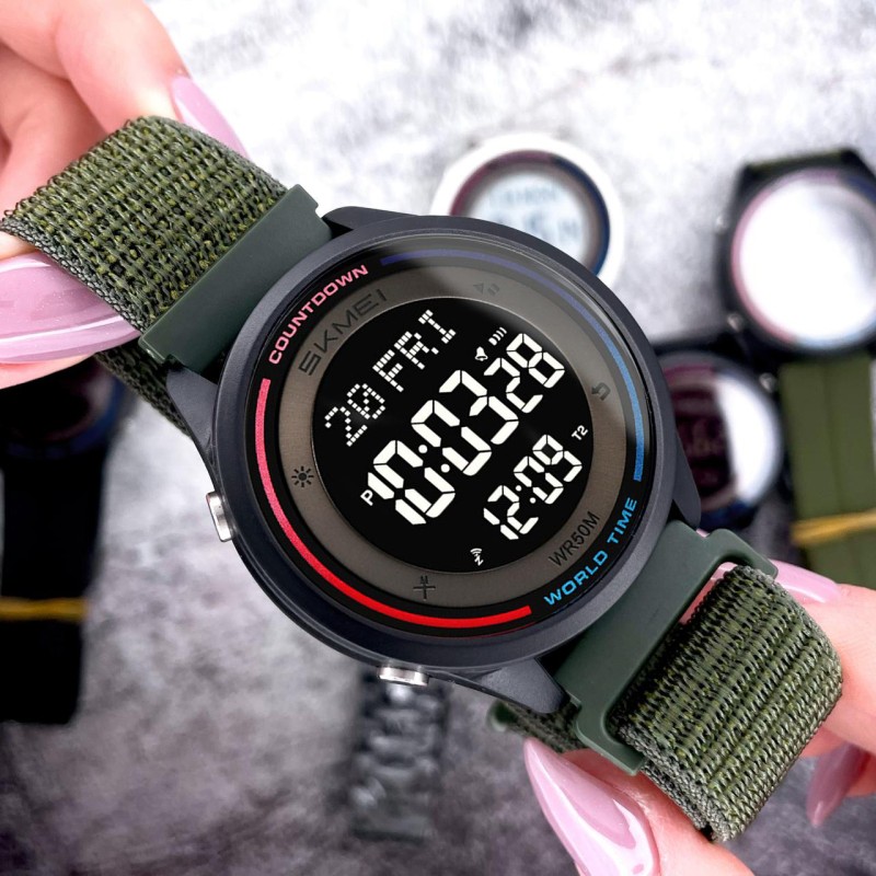 Чоловічий спортивний годинник Skmei 2412NAG Army Green Nylon з електронним циферблатом та підсвіткою