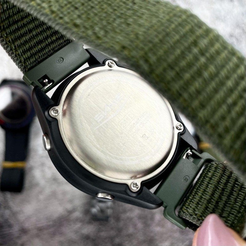 Чоловічий спортивний годинник Skmei 2412NAG Army Green Nylon з електронним циферблатом та підсвіткою