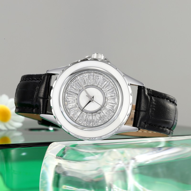 Жіночий годинник Skmei 2172SIBK Silver-Black зі сріблястим циферблатом та шкіряним ремінцем
