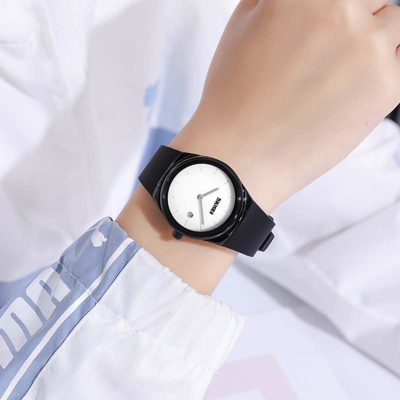 Жіночий годинник Skmei 2177BKSI Black-Silver з мінеральним склом та чорним ремінцем