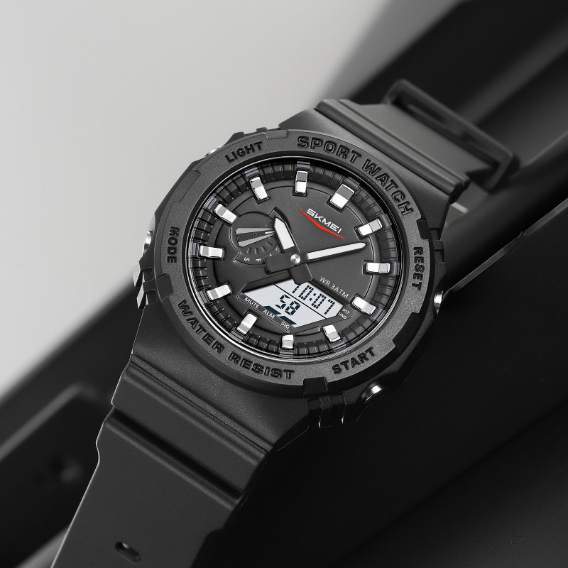 Чоловічий годинник Skmei 2351BKWT Black-White спортивний з комбінованим циферблатом та підсвічуванням