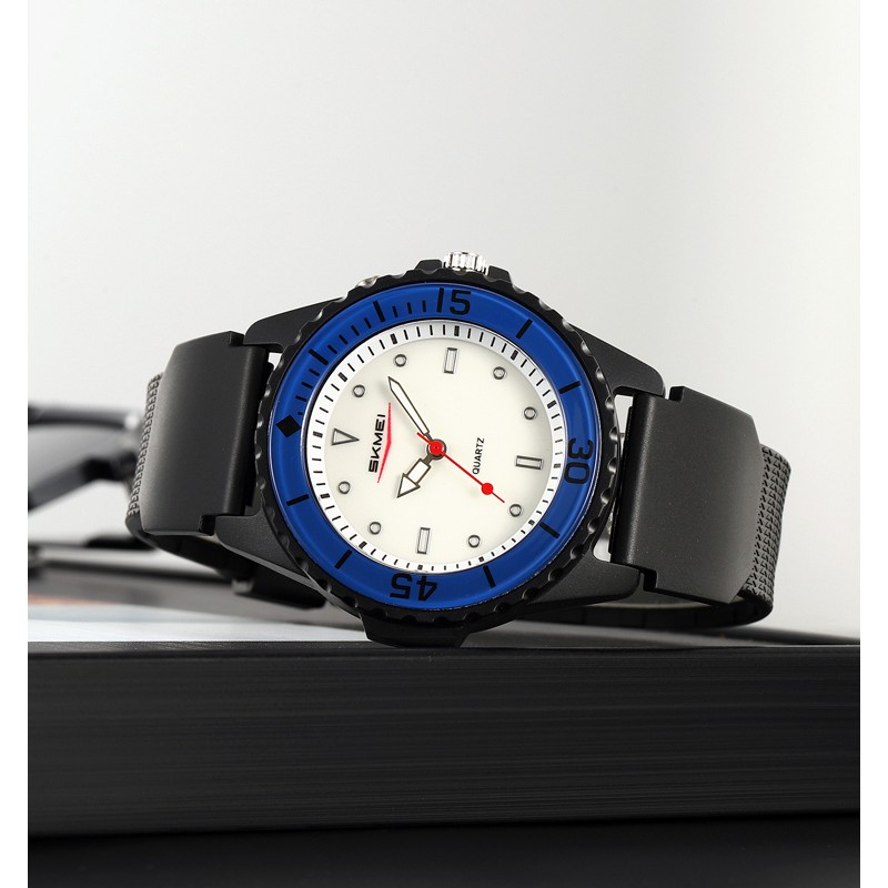 Мужские наручные часы Skmei 2433BKBU Black-Blue с люминесцентной подсветкой и защитой 5 ATM