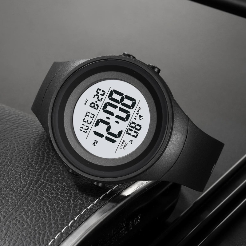 Чоловічий спортивний годинник Skmei 2093BKWT Black-White з електронним циферблатом та підсвічуванням