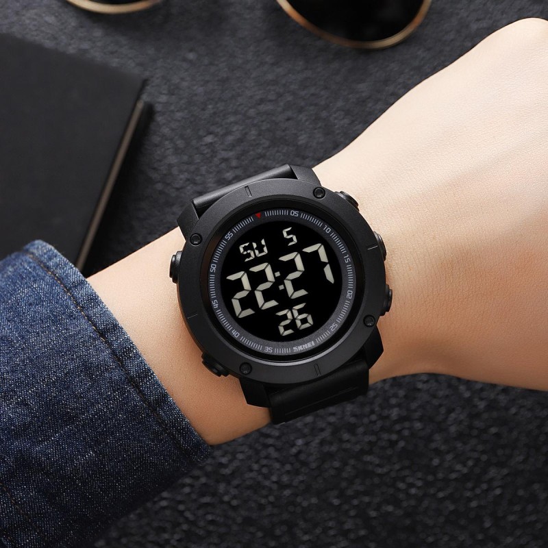 Чоловічий спортивний годинник Skmei 2122BKBK All Black з водонепроникністю 5 ATM та підсвіткою