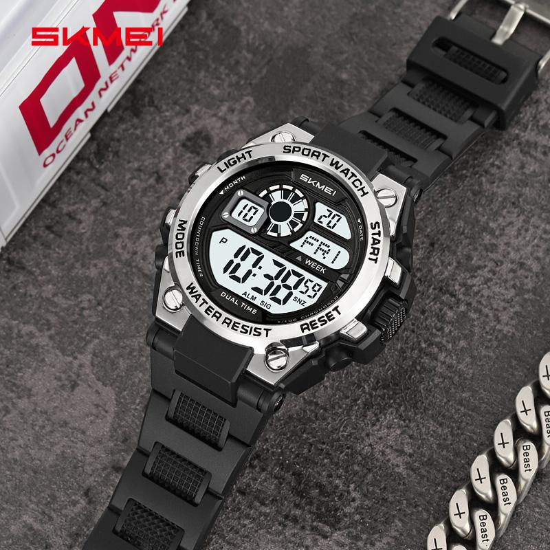 Мужские спортивные часы Skmei 2318BKSI Black-Silver с электронным циферблатом и подсветкой
