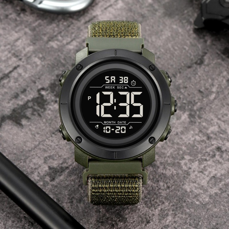 Чоловічий спортивний годинник Skmei 2497NAGBK Army Green-Black з нейлоновим ремінцем та підсвічуванням