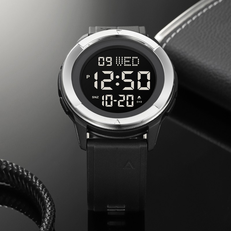 Мужские спортивные часы Skmei 2047BKWT Black-Silver с электронным циферблатом и водозащитой 5 ATM