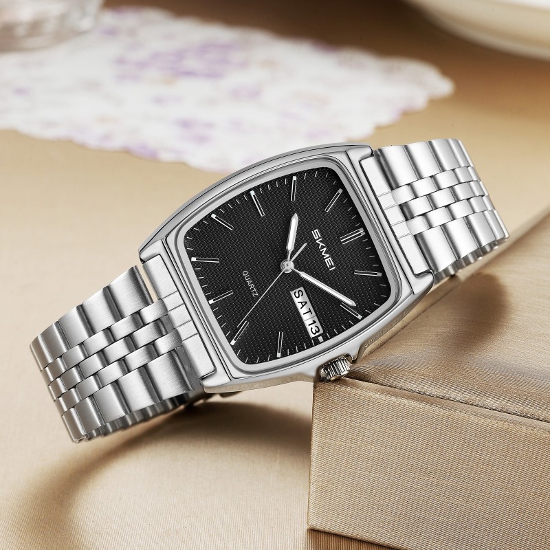 Жіночий годинник Skmei 2628SIBK Silver-Black з металевим браслетом та мінеральним склом