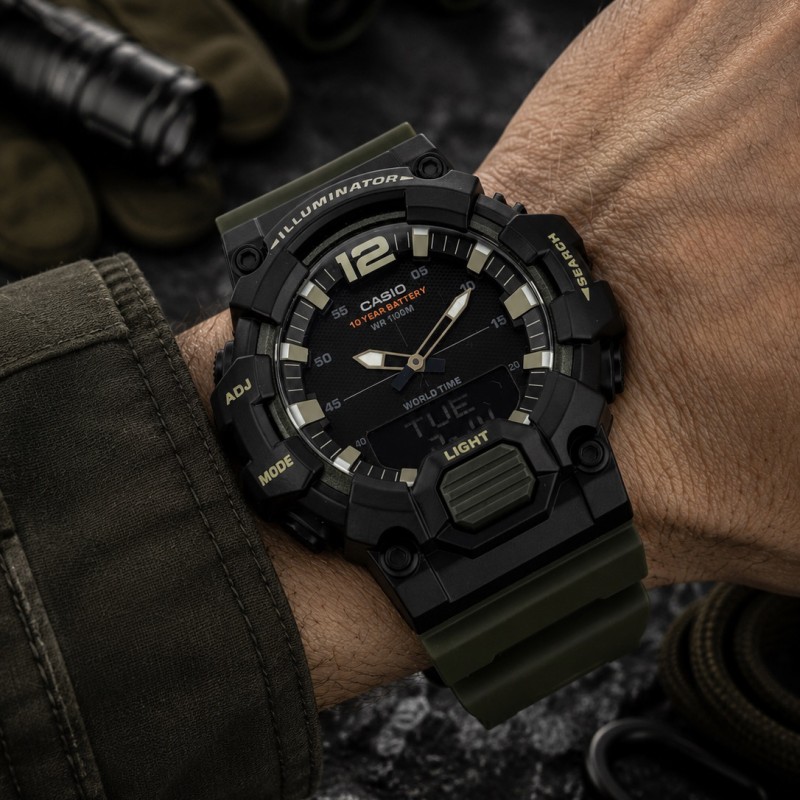 Мужские часы Casio HDC-700-3A спортивные с водозащитой 10 ATM и комбинированным циферблатом