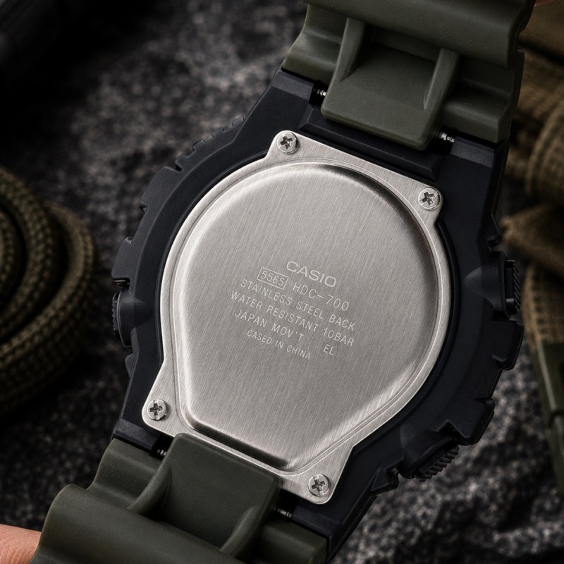 Мужские часы Casio HDC-700-3A спортивные с водозащитой 10 ATM и комбинированным циферблатом