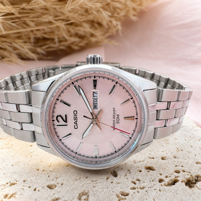 Жіночий годинник Casio LTP-1335D-5A — Класична модель з рожевим циферблатом та сталевим браслетом