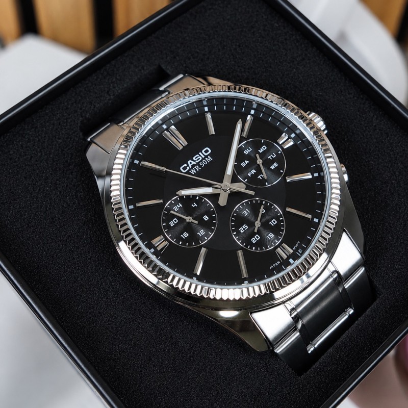 Мужские часы Casio MTP-1375D-1A в классическом стиле из нержавеющей стали