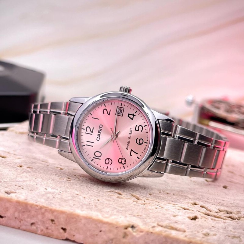 Женские часы Casio LTP-V002D-4B — Классическая модель с розовым циферблатом и датой