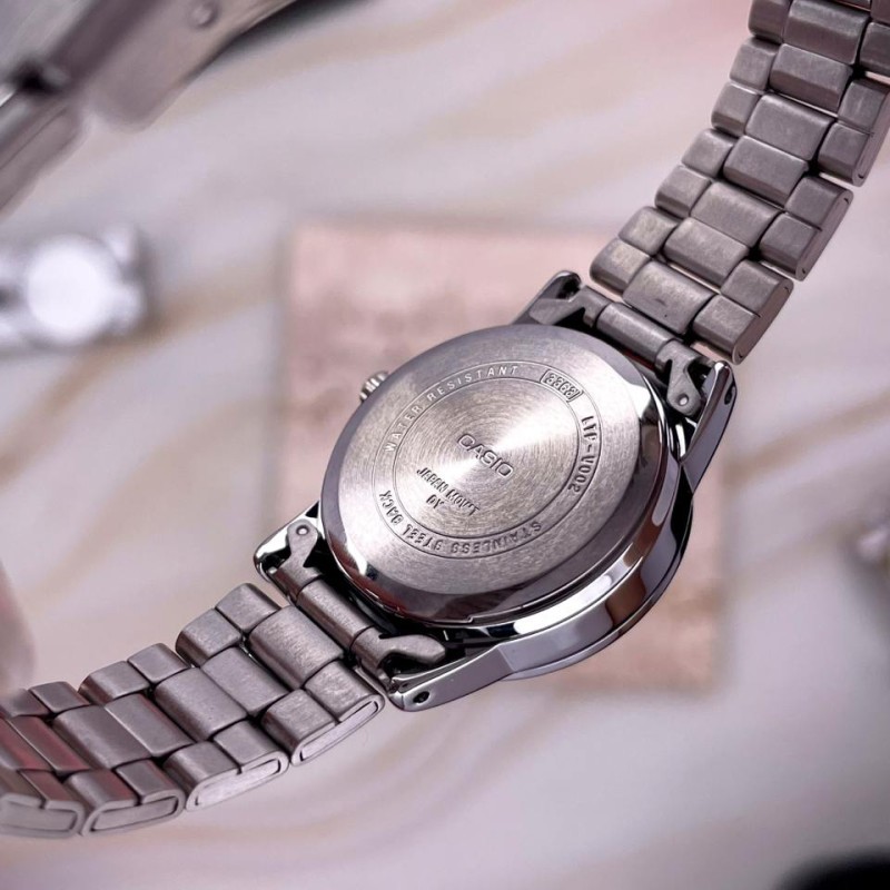 Женские часы Casio LTP-V002D-4B — Классическая модель с розовым циферблатом и датой