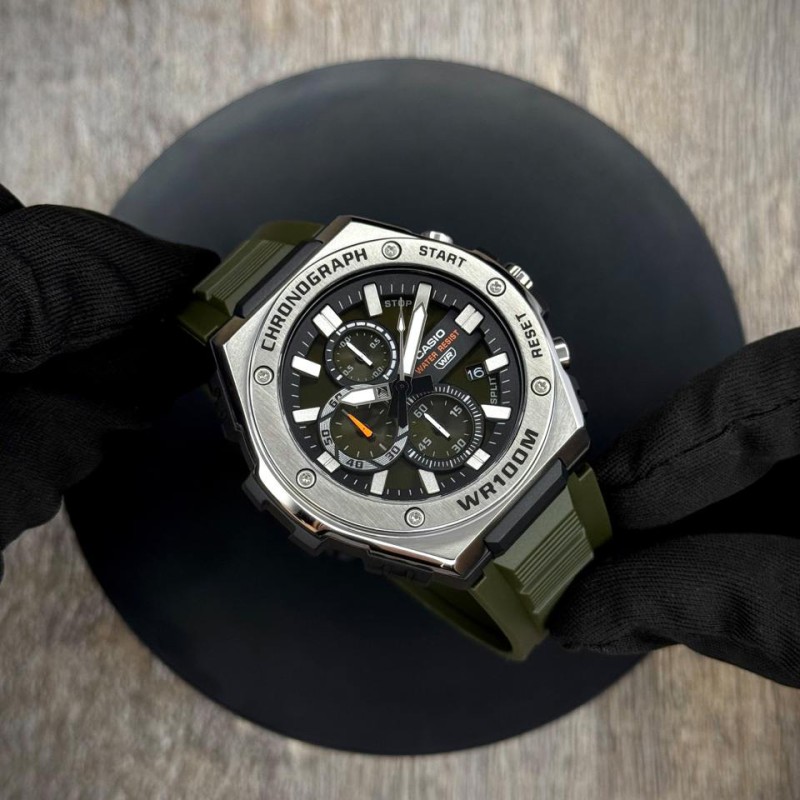Чоловічий годинник Casio MWA-300H-3A — Спортивна модель з водозахистом 10 ATM та мінеральним склом