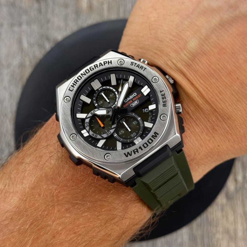 Чоловічий годинник Casio MWA-300H-3A — Спортивна модель з водозахистом 10 ATM та мінеральним склом