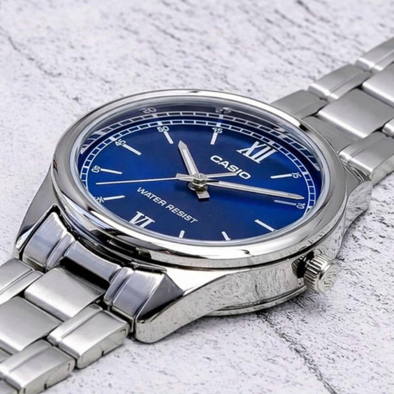 Женские часы Casio LTP-V005D-2B2 оригинал с синим циферблатом и минеральным стеклом