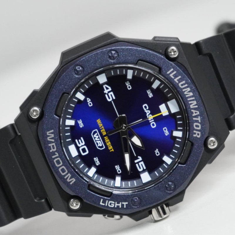 Чоловічий годинник Casio MW-620H-2A — Спортивна модель з водозахистом 10 ATM та підсвічуванням