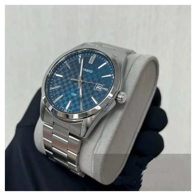 Мужские часы Casio MTP-VD03D-2A2 с синим циферблатом и минеральным стеклом