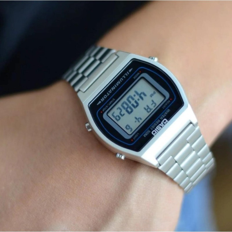 Чоловічий годинник Casio B640WD-1A — Класичний електронний годинник у сріблястому корпусі