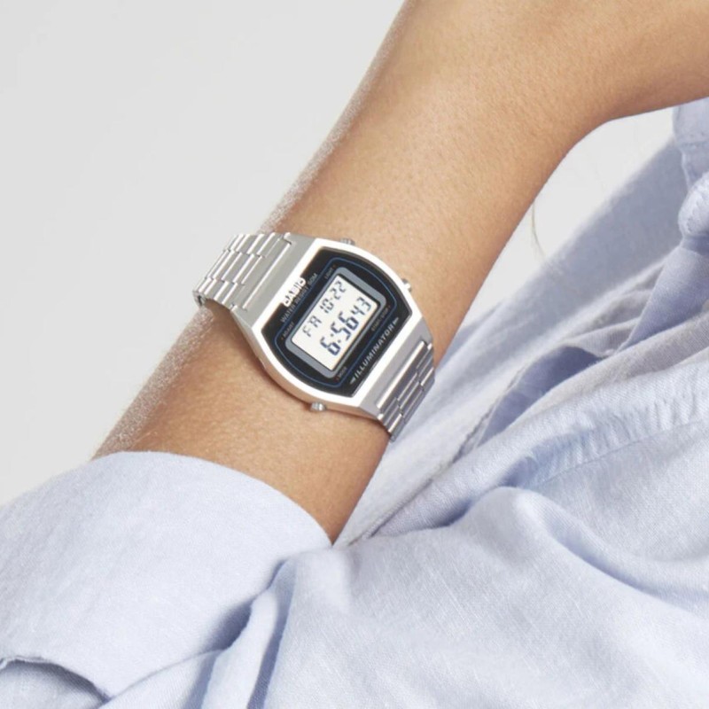 Чоловічий годинник Casio B640WD-1A — Класичний електронний годинник у сріблястому корпусі