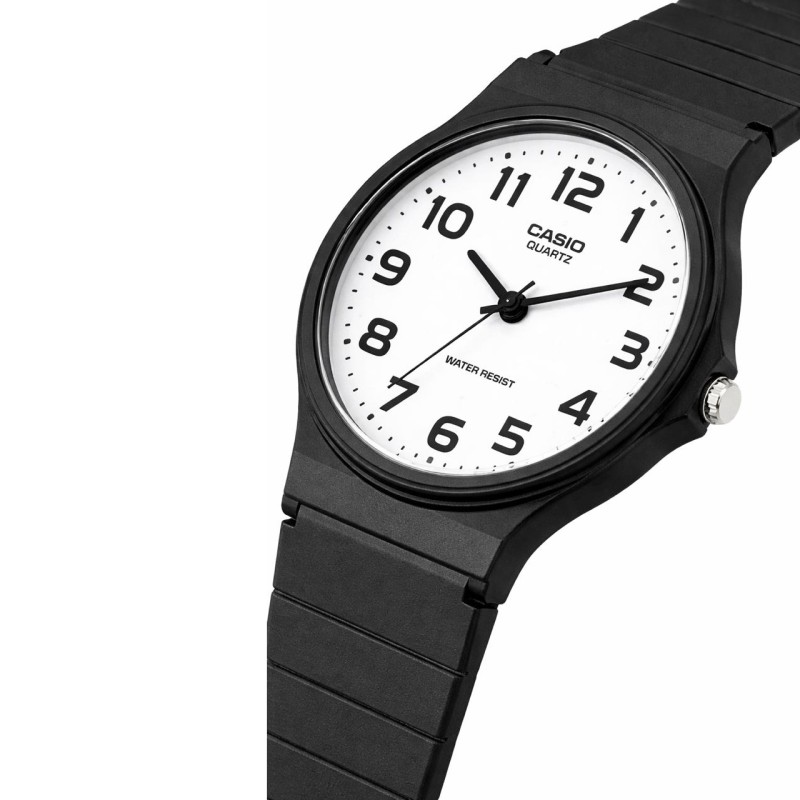 Чоловічий годинник Casio MQ-24-7B класичний з полімерним ремінцем та білим циферблатом